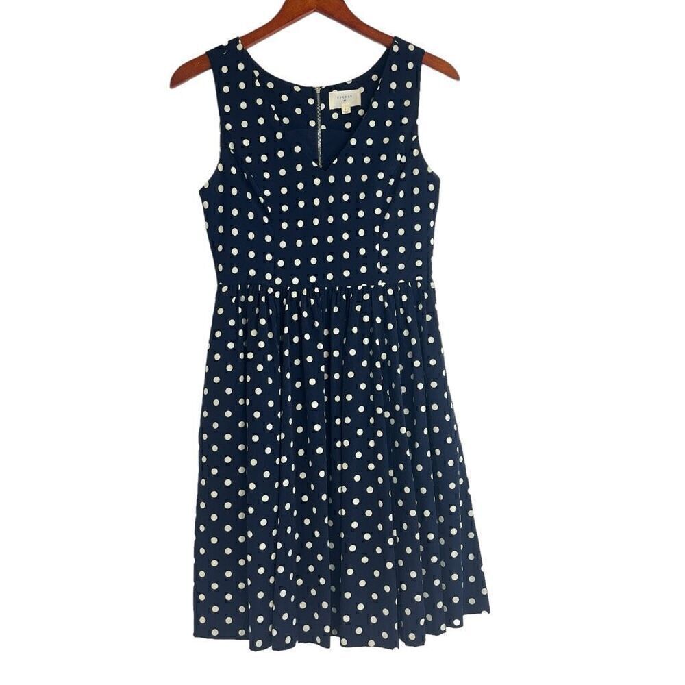 Everly Womens Polka Dot V-Neck Sleeveless Fit & Flare Dress Blue White Sz Small